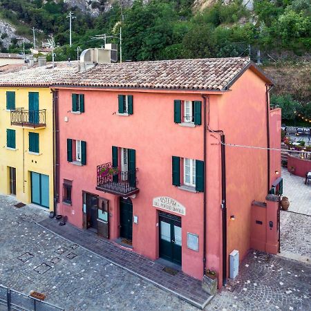 La Locanda Del Povero Diavolo Torriana エクステリア 写真