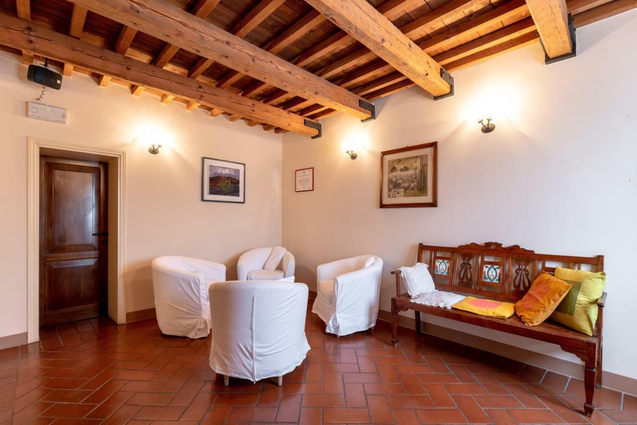 La Locanda Del Povero Diavolo Torriana エクステリア 写真