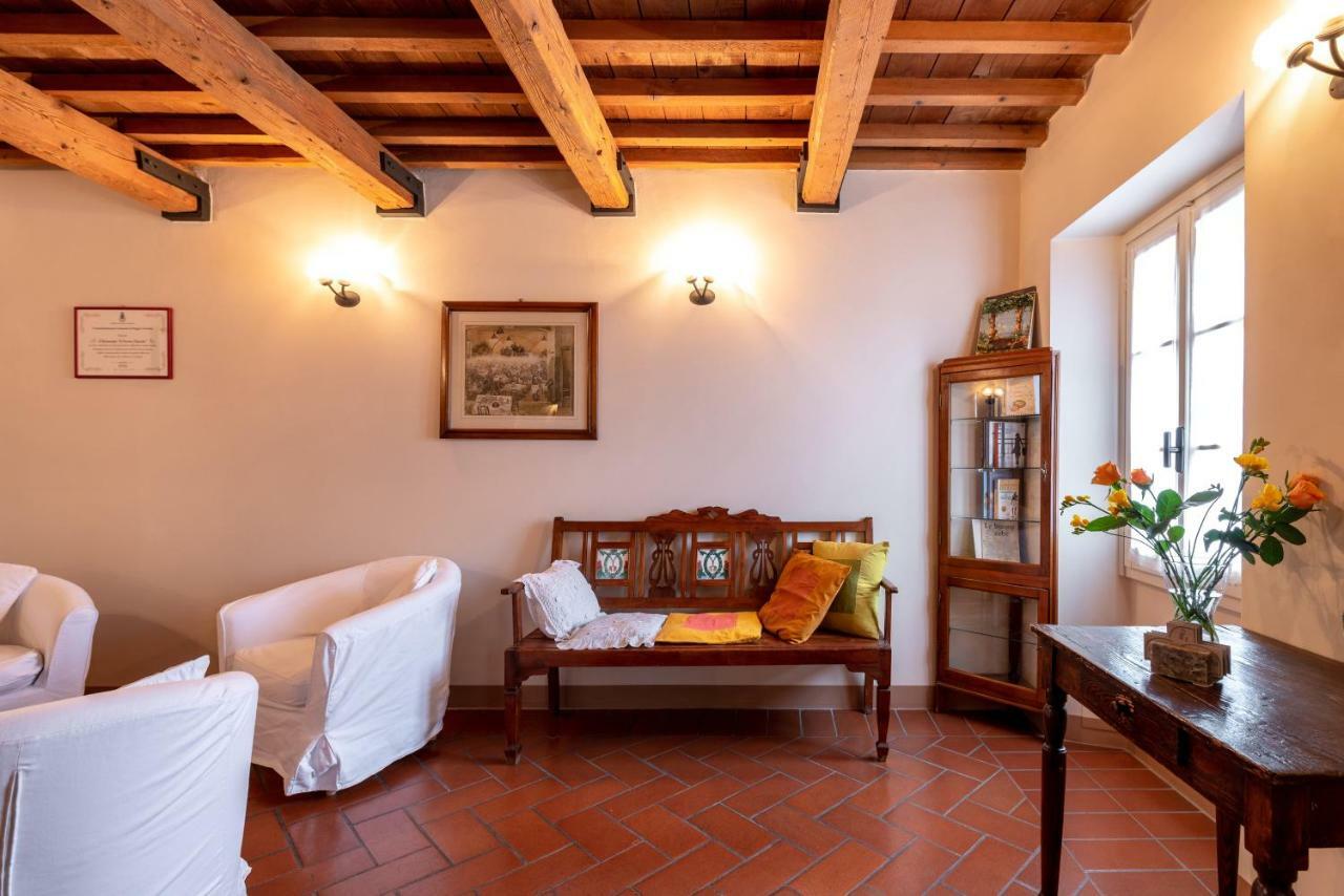La Locanda Del Povero Diavolo Torriana エクステリア 写真