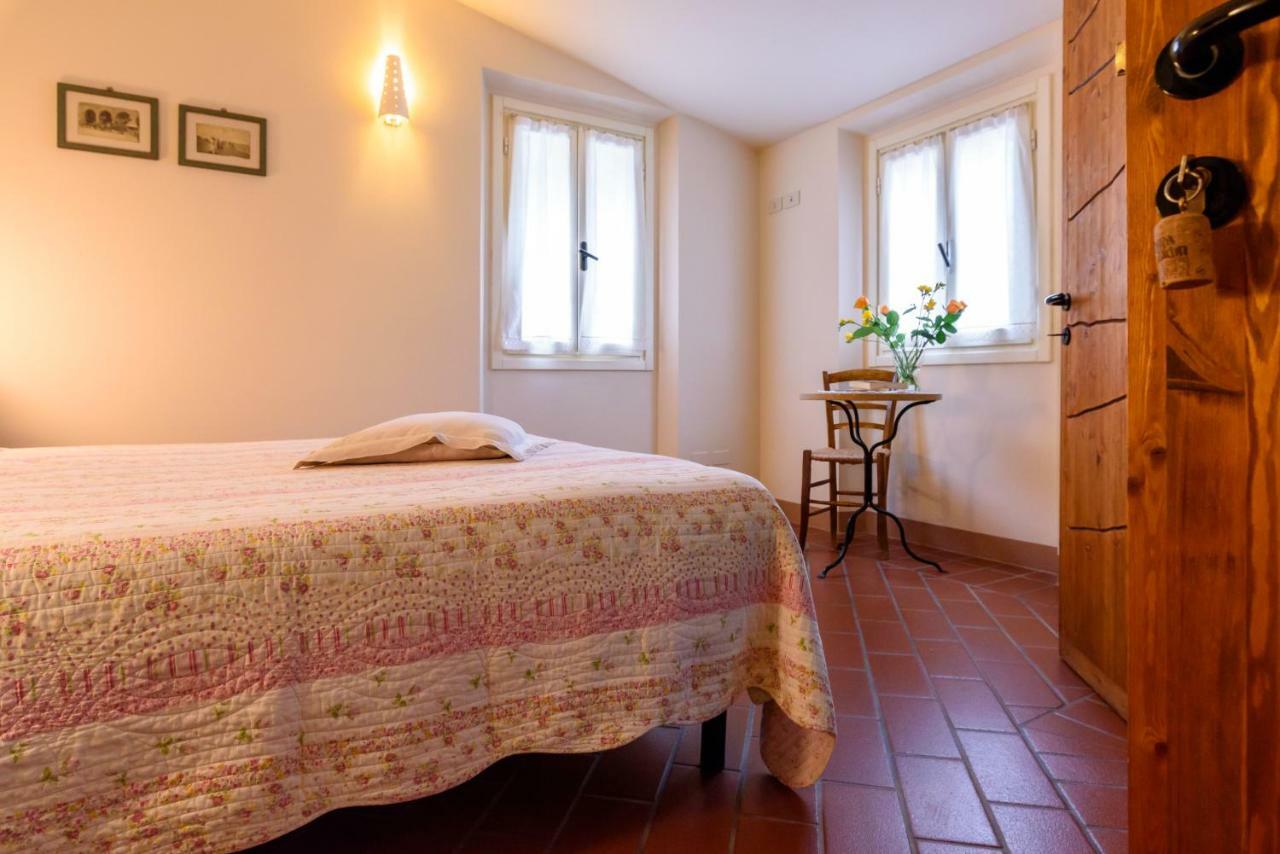 La Locanda Del Povero Diavolo Torriana エクステリア 写真
