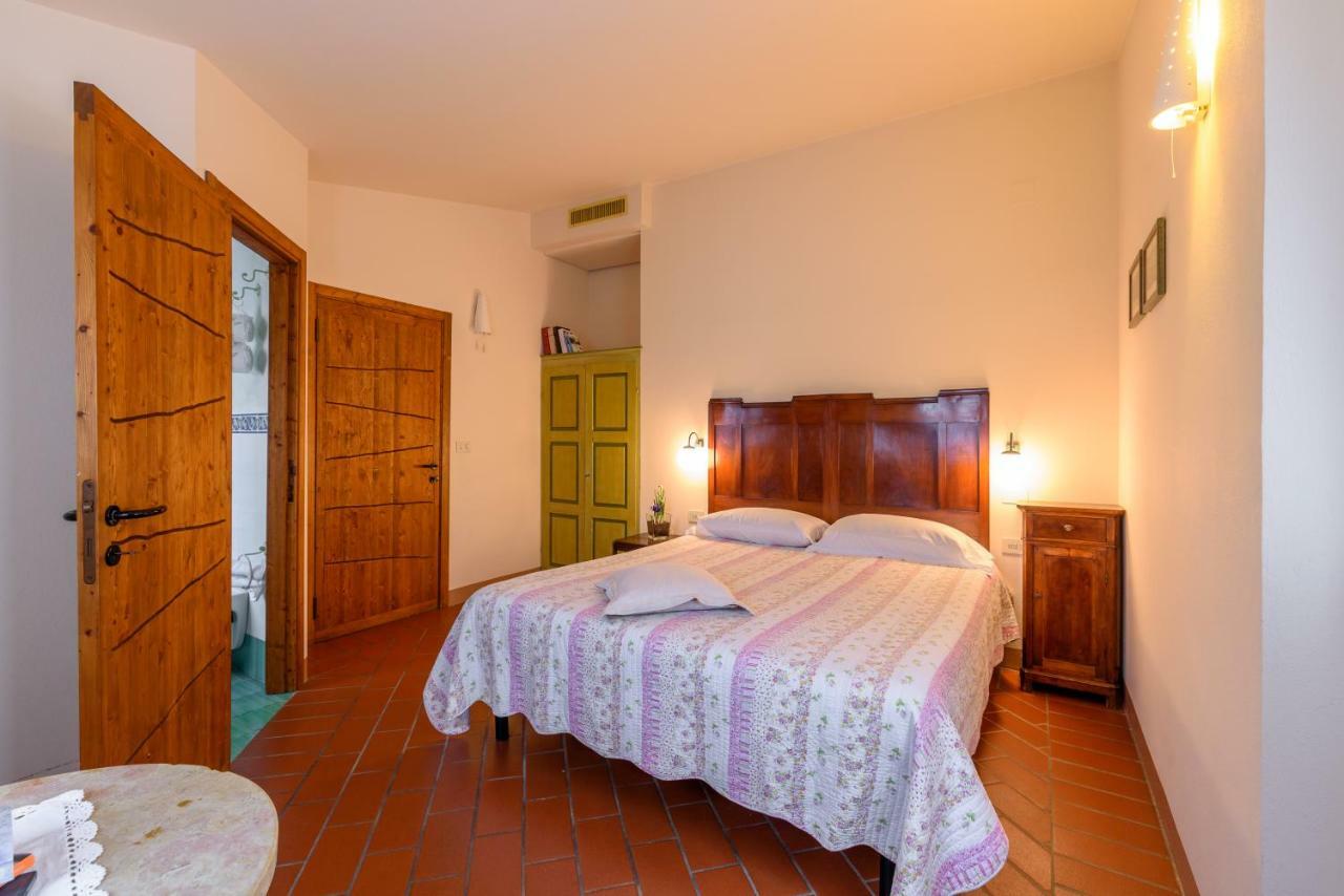 La Locanda Del Povero Diavolo Torriana エクステリア 写真